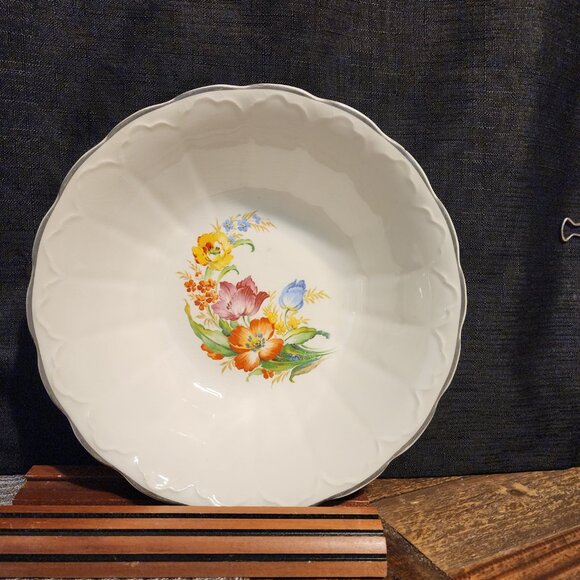 Pair of Bowls - Flower Pattern - Unknown Maker - Picture 3 of 8